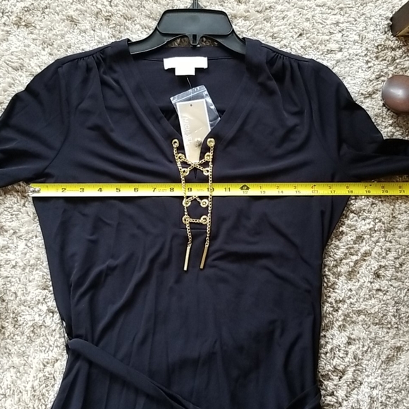 Michael Kors Chain Lace Dress - Picture 4 of 5